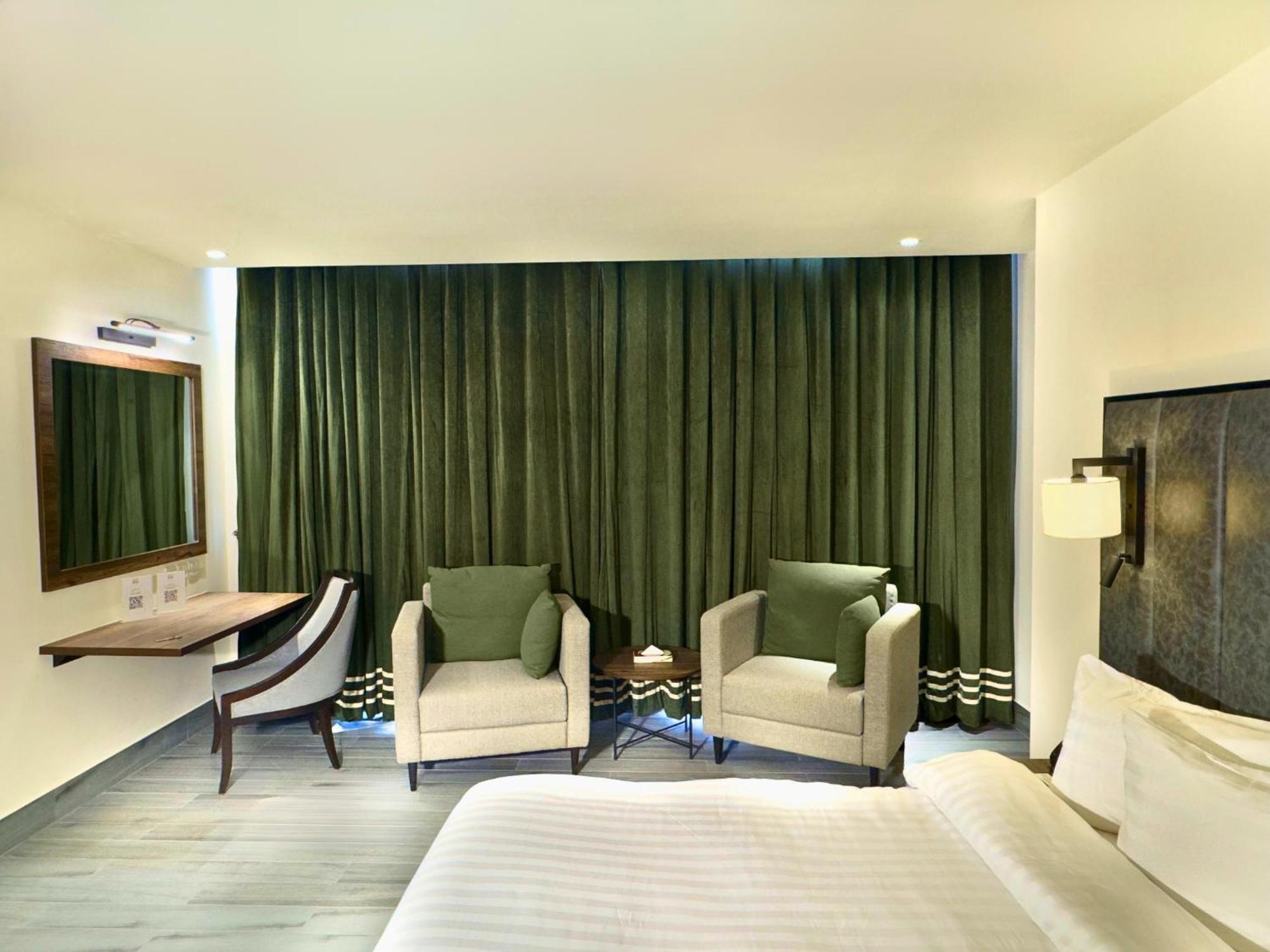 Hotel One Vogue Mall 35 Rawalpindi Exterior photo